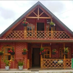 Casa con forma de pentagono